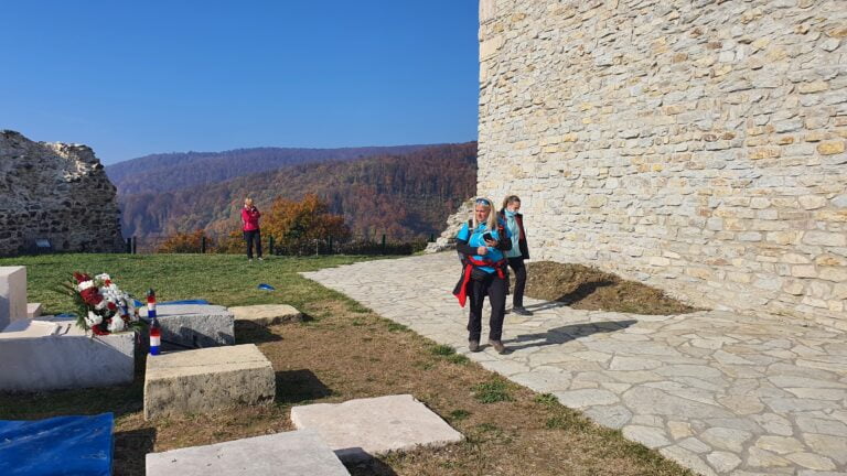 Oltar domovine