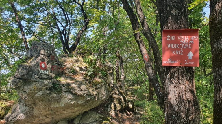 Žig vrha Kameni svati