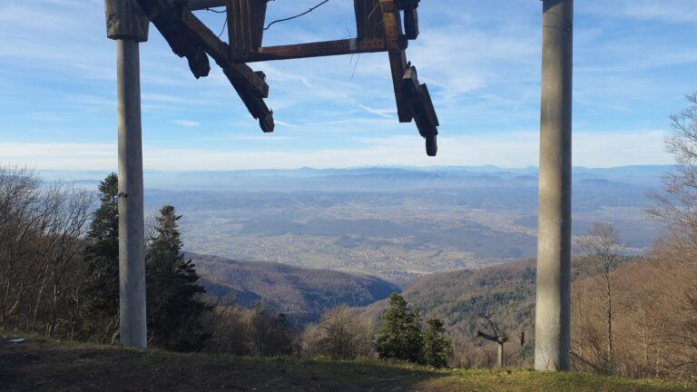 Vrh Sljeme 1033 m