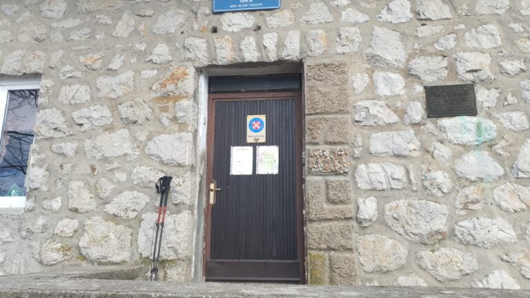 Planinarski dom Klek