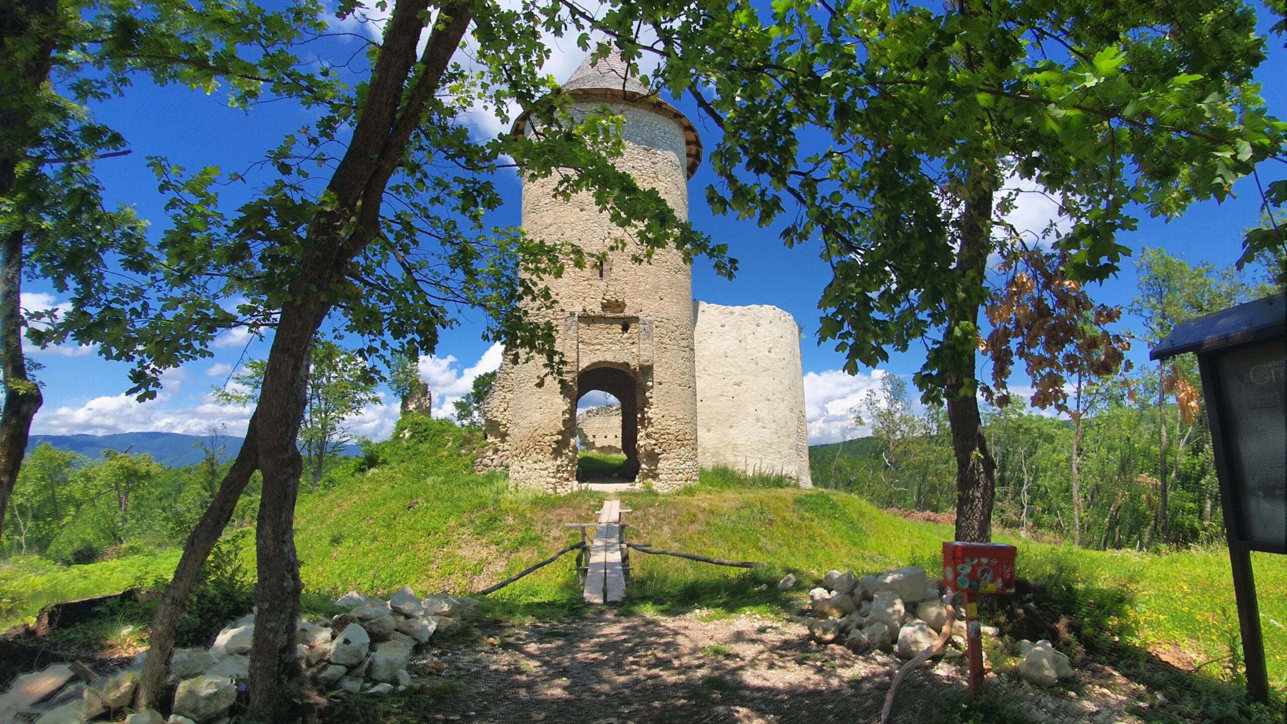 Babja gora, utvrda Gračanica II.