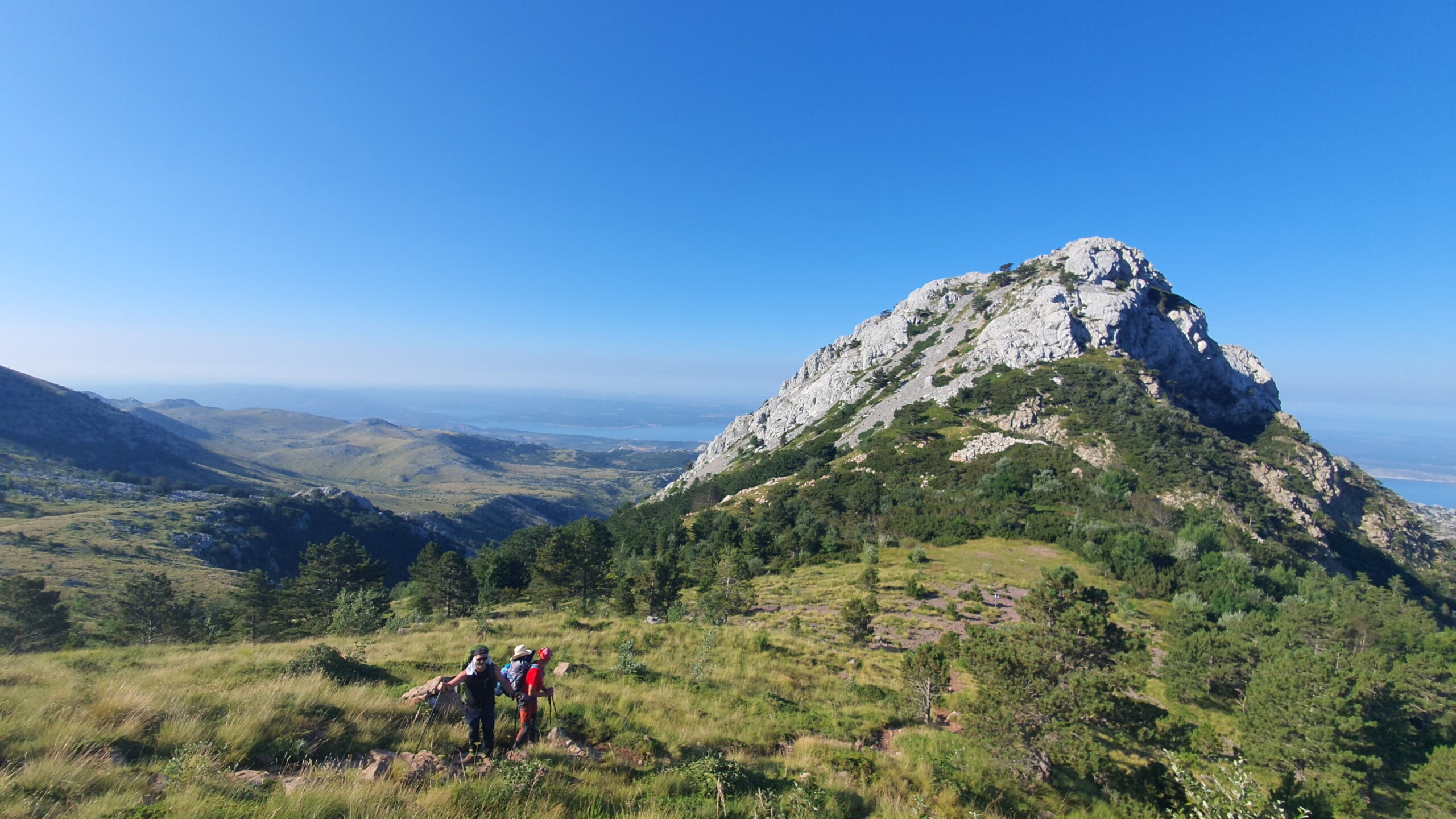 Velebit 2. dan: Vlaški Grad – Čičina dolina – Bunovac